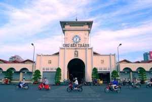 Dịch vụ hỗ trợ đặt tour du lịch TP.HCM tại La Doma Hotels