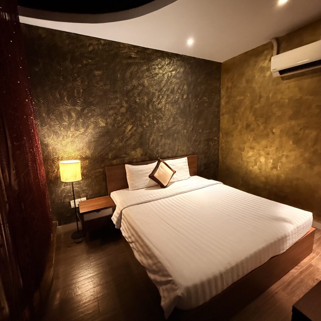 Fantasy Room 302