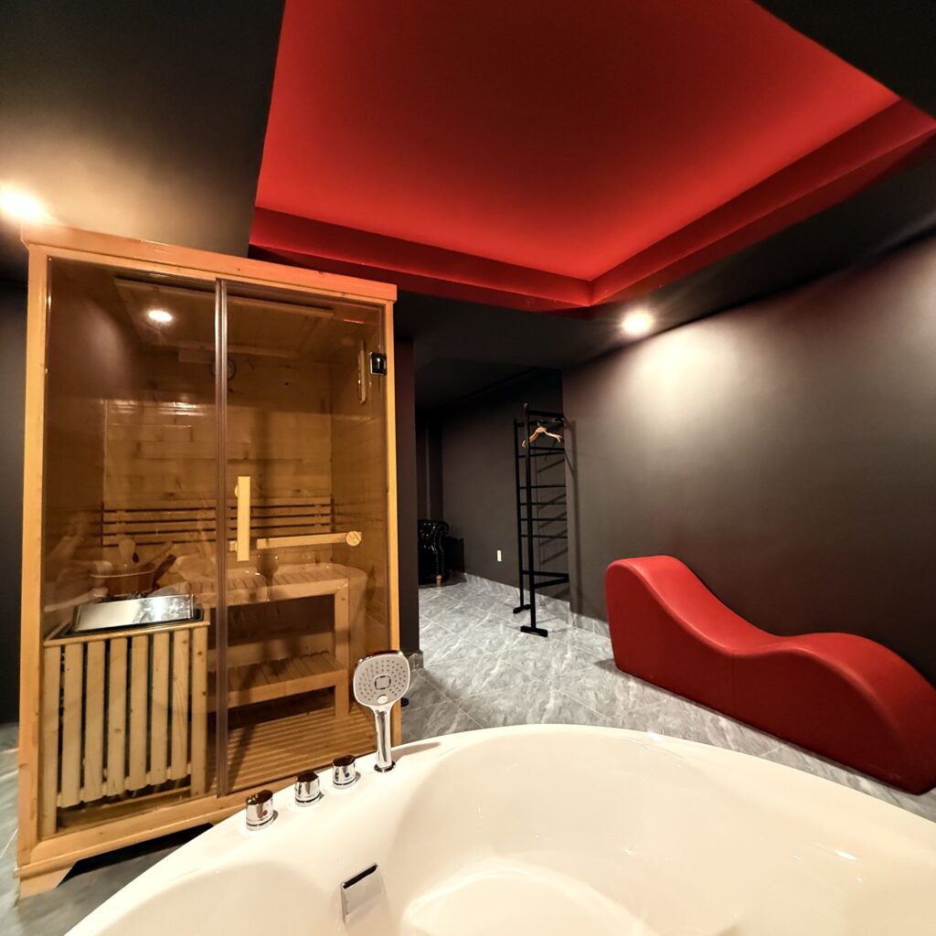 Private Sauna Suite G01