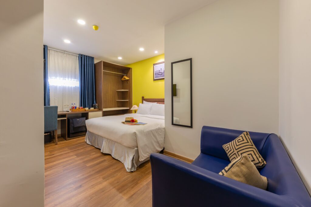 Superior King Room