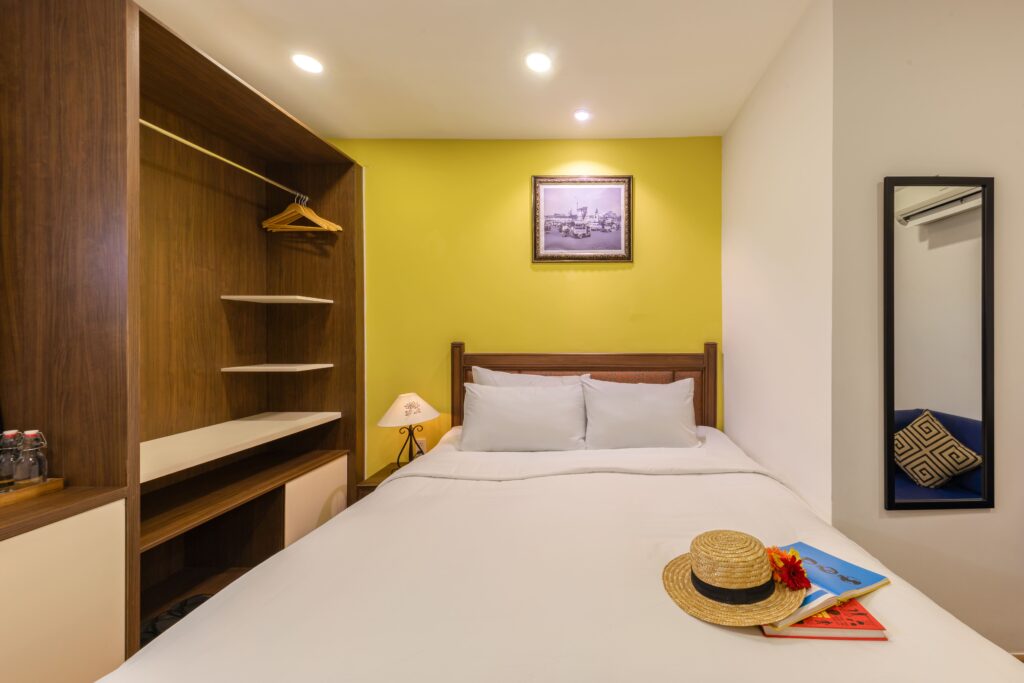 Superior King Room