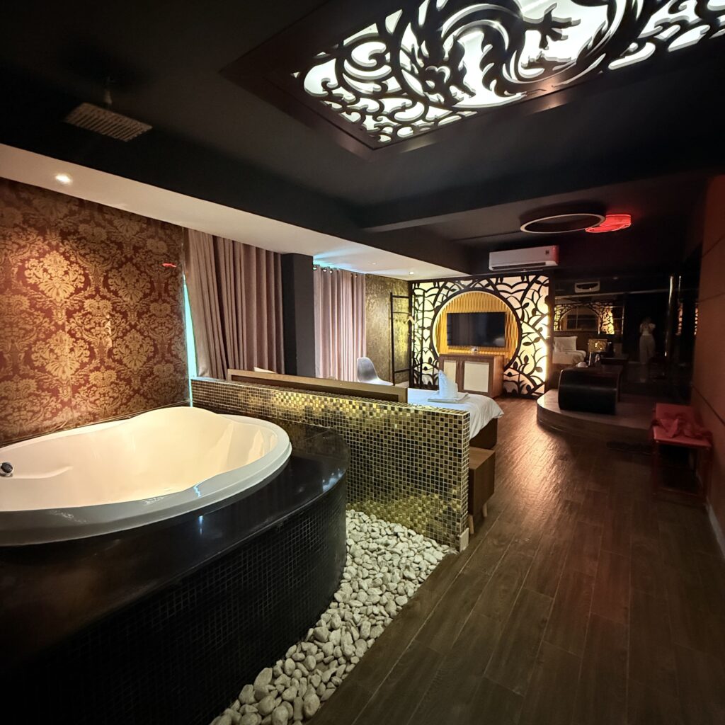 VIP Love Suite 101