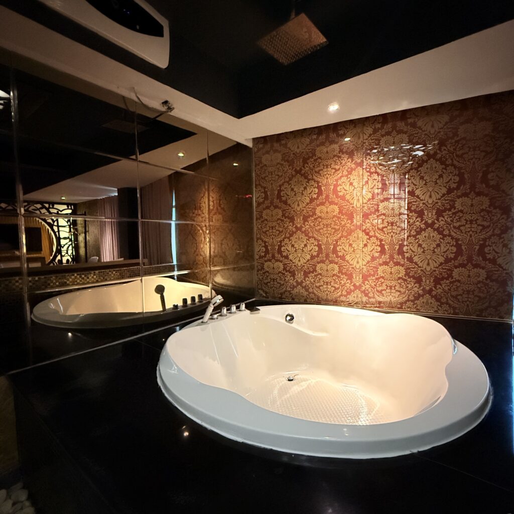 VIP Love Suite 101