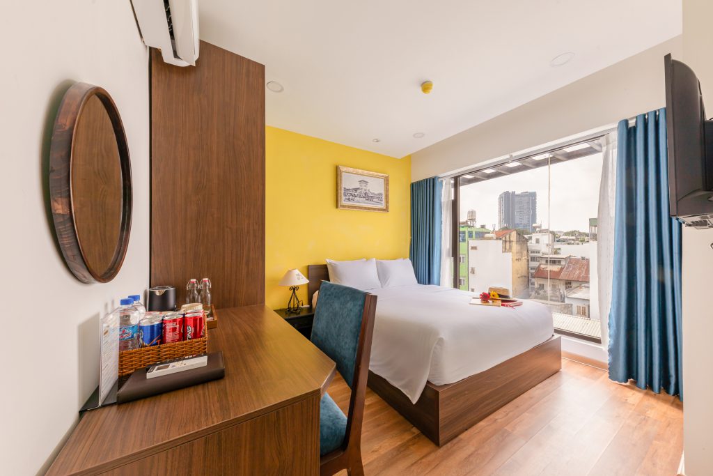Không gian phòng nghỉ hiện đại, tiện nghi tại khách sạn quận 1 thuộc Hệ thống La Doma Hotel