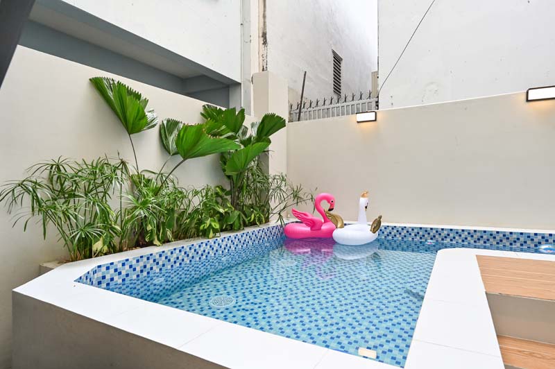 khách sạn quận 7 có hồ bơi