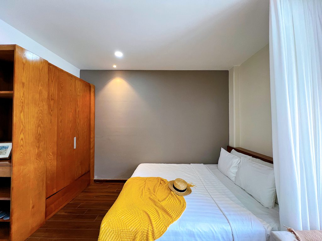 Khách sạn gần sân bay Tân Sơn Nhất phòng nghỉ sang trọng hiện đại tại La Doma Hotels