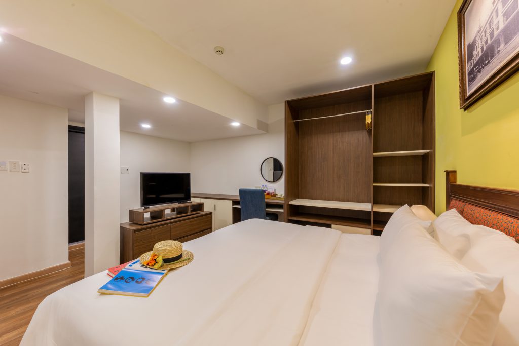 Khách sạn Quận 1 TPHCM giá rẻ phòng nghỉ thiết kế ấm cúng tại La Doma en Adagio